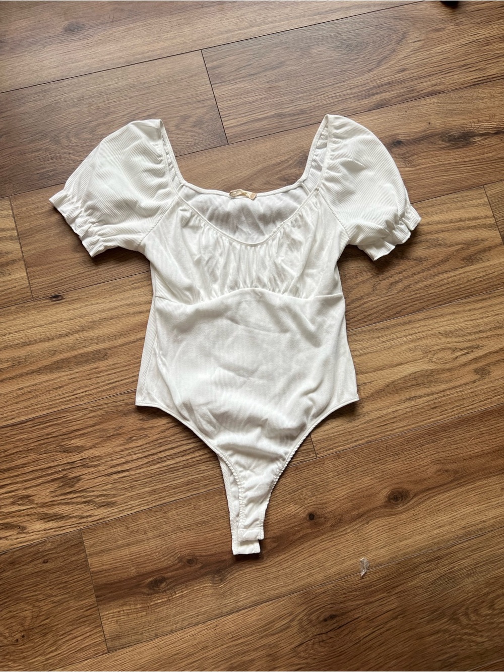 Altar’d State Women’s White Ruffle Ribbed Milkmaid Short Sleeve Bodysuit